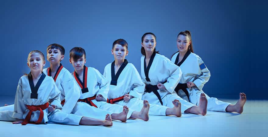 Martial Arts Lessons for Kids in Dothan AL - Kids Group Splits